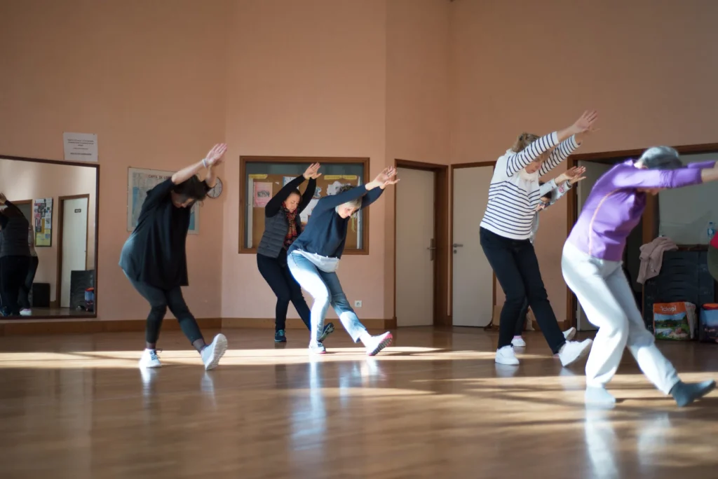 Qi Gong et Méditation avec l'association 5 mouvements pour soi, cours en visio